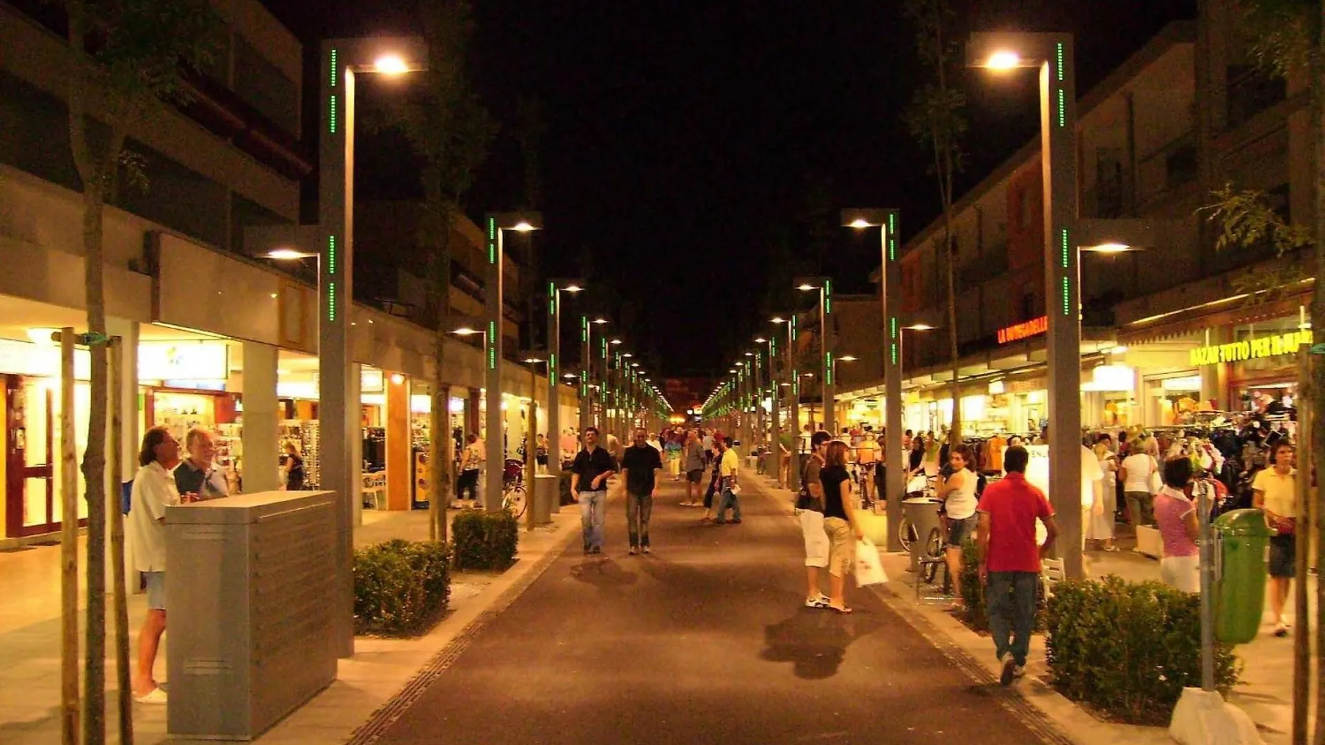 Flat With Large Terrace To Enjoy The Sun Lejlighed Bibione Italien